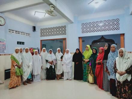 Safari Tarawih Ibu Bupati Bantul di Masjid Al Ikhlas, Cembing 