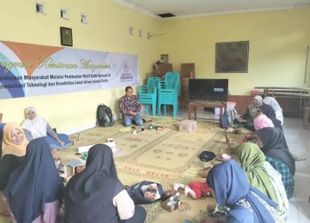 Harmonisasi Teknologi dan Kreativitas Lokal dalam Inovasi Batik