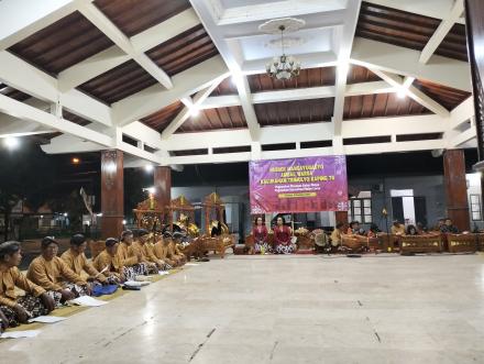 Gelar Macapat dan Karawitan Meriahkan Hari Jadi Kalurahan Trimulyo ke-78