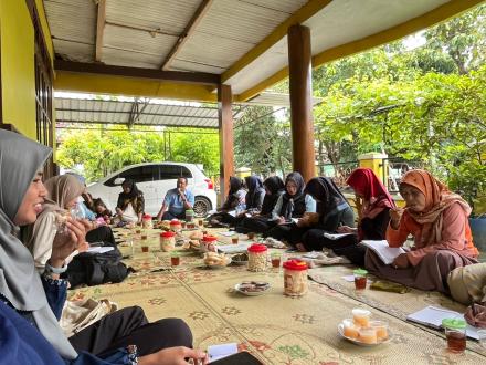 Pertemuan Rutin PPKBD di Ponggok I